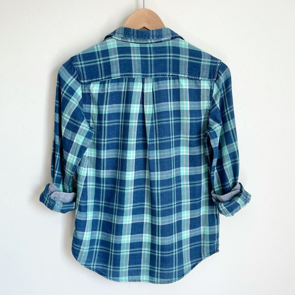 Cat & Jack Boy's Blue Plaid Button Up Shirt - Picture 4 of 8